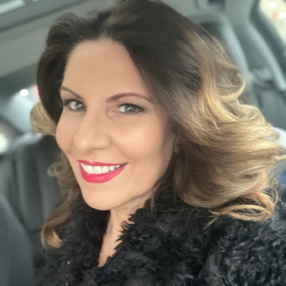 Meet your Posher, Linda - Picture 2 of 8